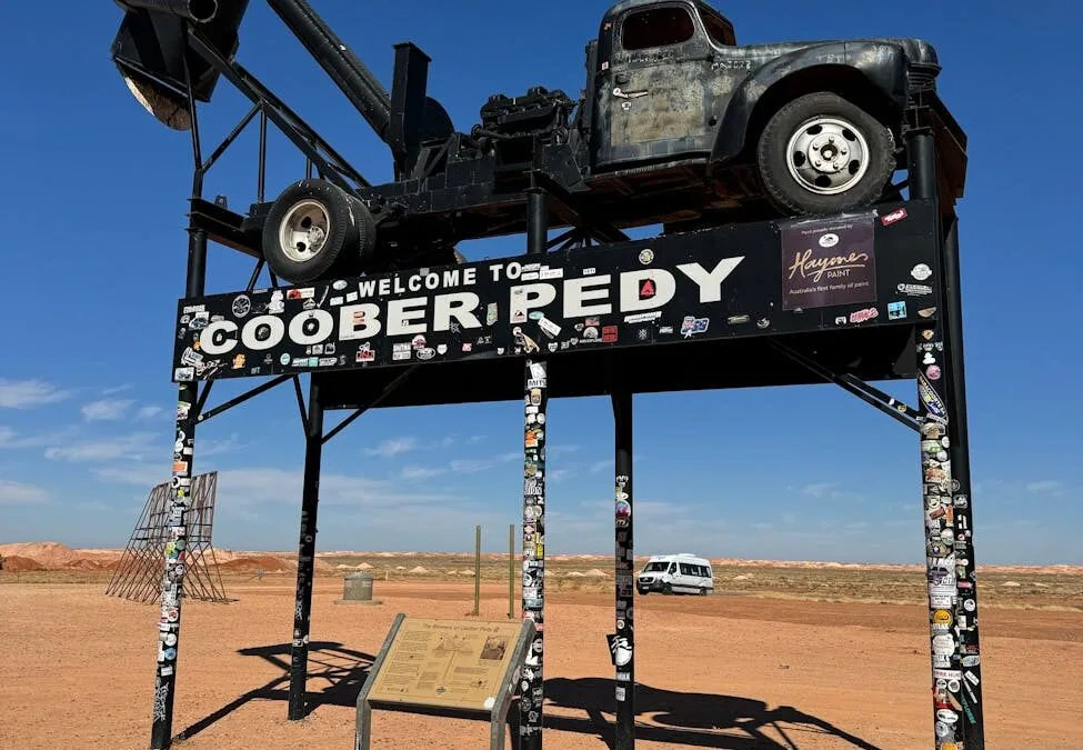 Coober Pedy : la capitale mondiale de l’opale blanche australienne