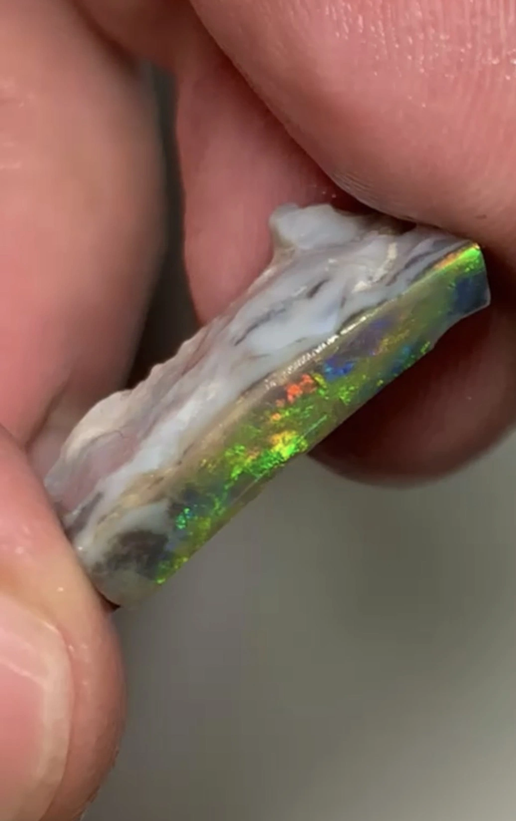Seam opal de mon stock – opalesandgems Seam opal de Lightning Ridge provenant de mon stock
